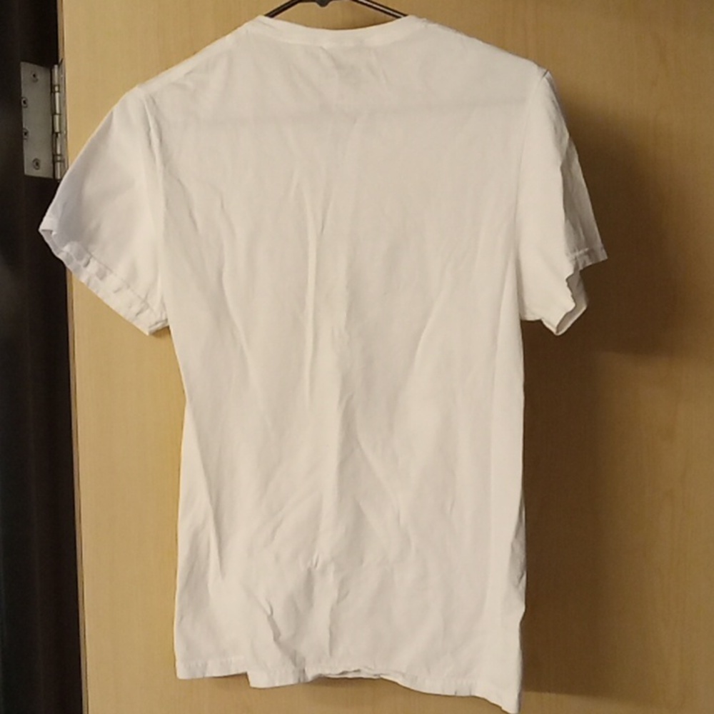 Disney Mickey Mouse and friends tee shirt - Picture 4 of 8